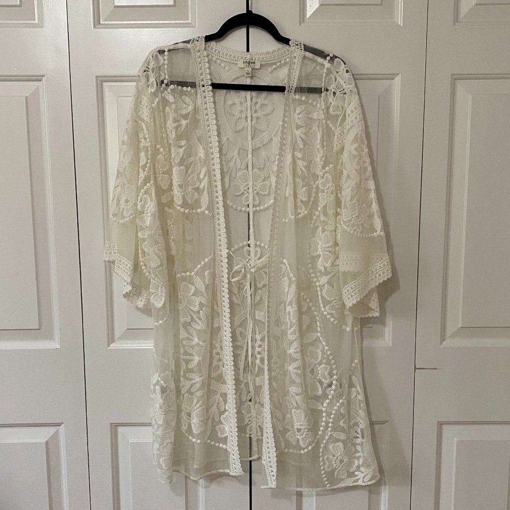 Cream colored Lace Kimono
